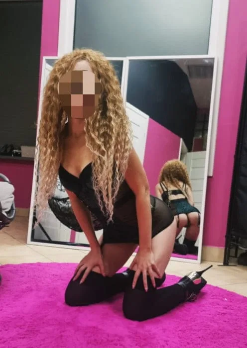 Blondyneczka Maja;*