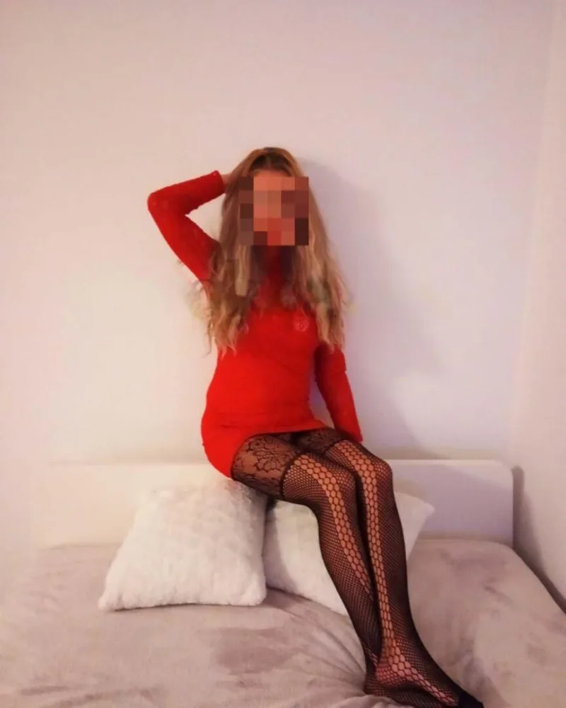 Blondyneczka