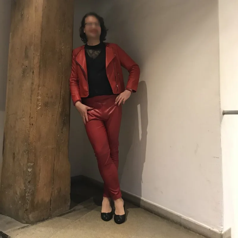 Mania queen